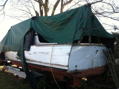 vintage cabin cruiser needs a new home